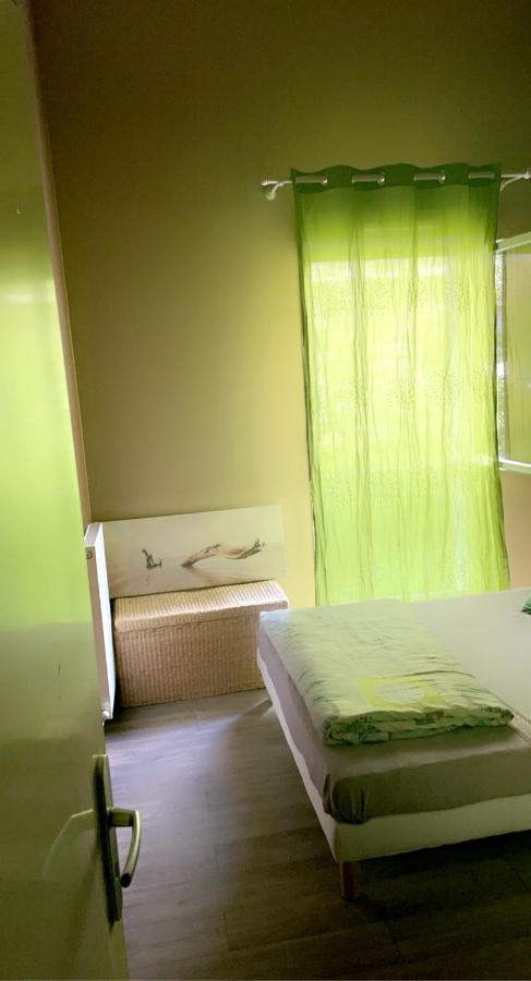 Valenton Chambre Avec Salle De Bain Privee מראה חיצוני תמונה