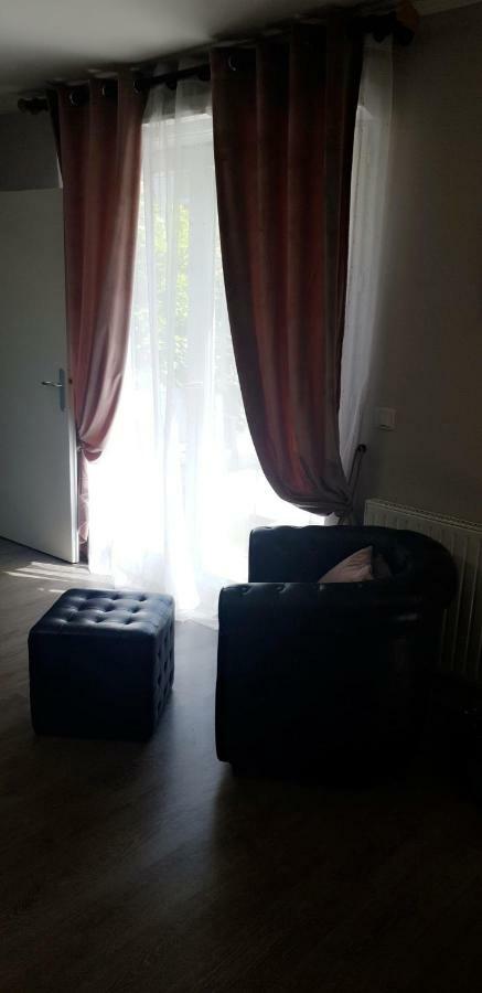 Valenton Chambre Avec Salle De Bain Privee מראה חיצוני תמונה